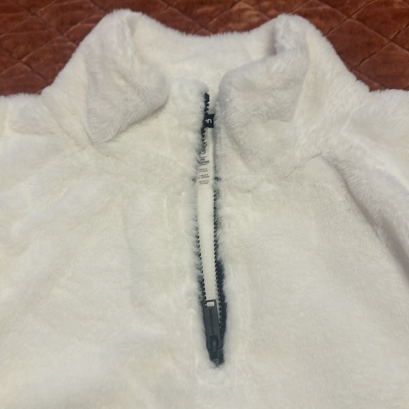 Size XXLCalvin Klein Performance half zip pullover white - Picture 3 of 6